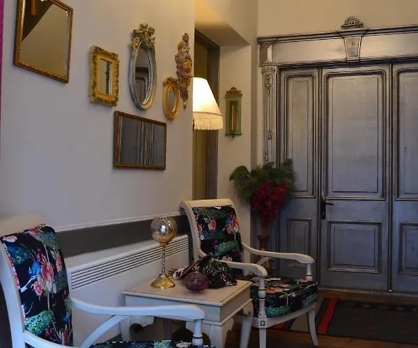 Otel Variante 2*