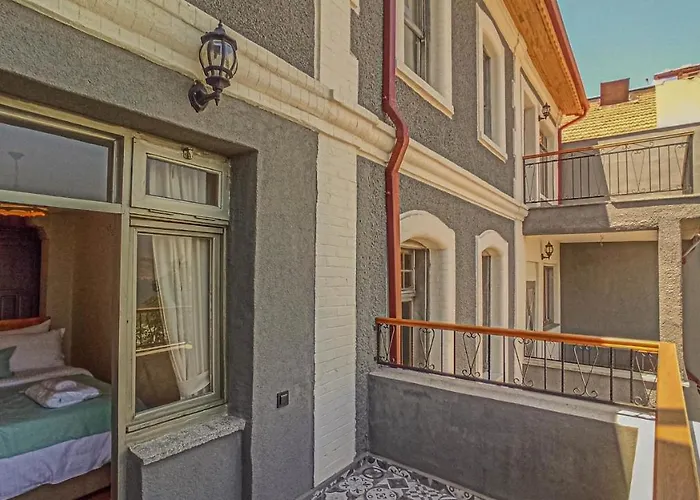 Szálloda Variante 2*